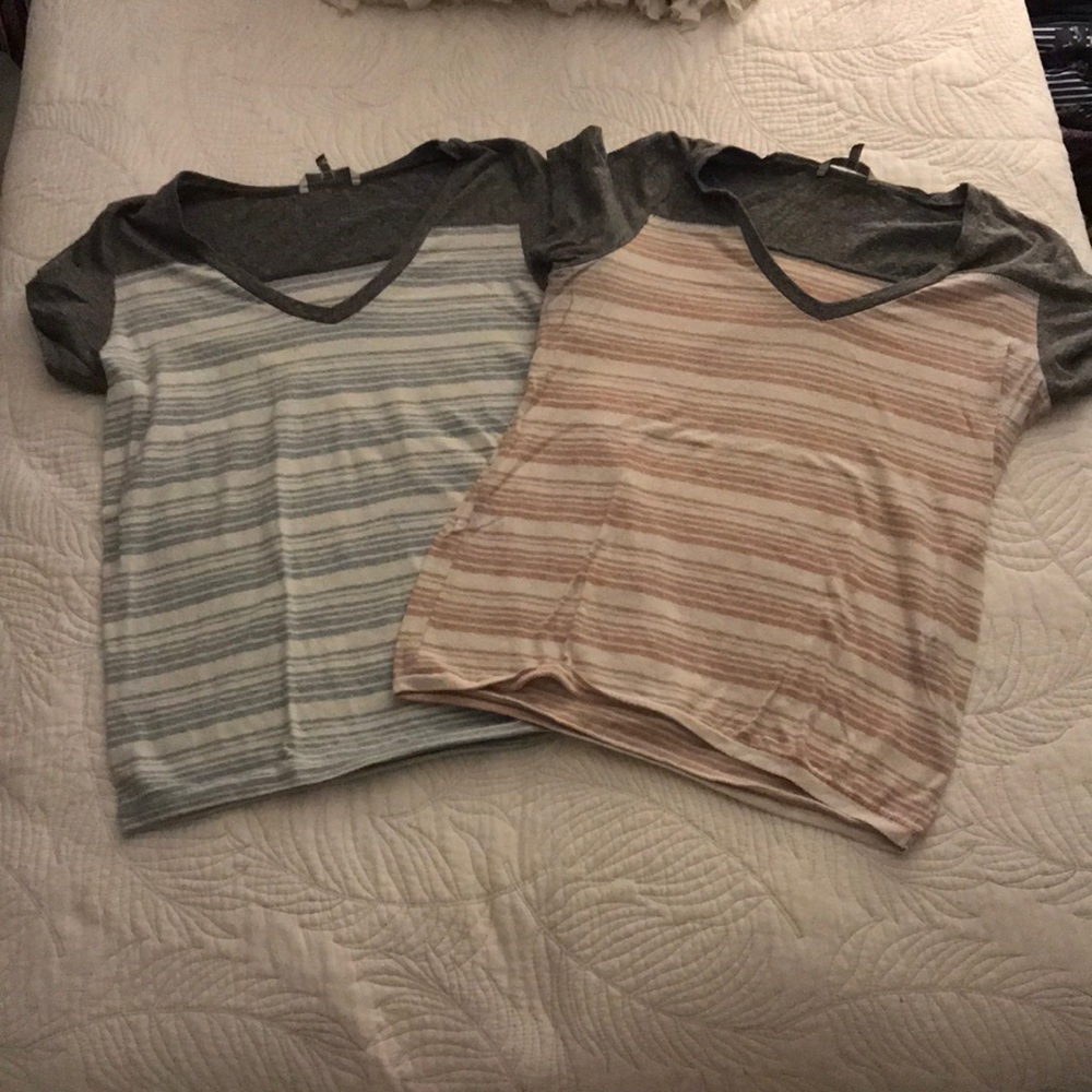 Blue/Pink and White striped BKE V-Neck with Grey